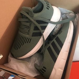 Like New 9C Adidas